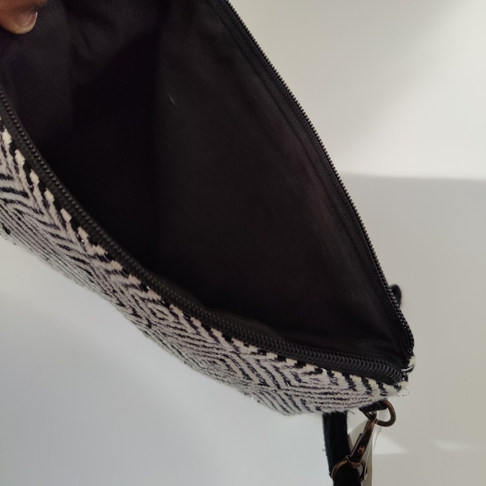 Panache Woven Pouch Bag - Picture 3 of 4